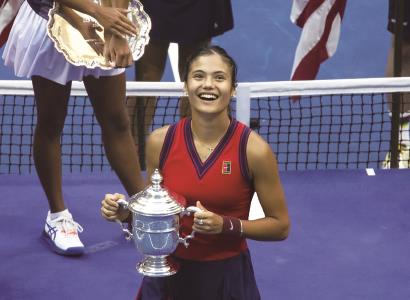 队再一次证 队再一次证